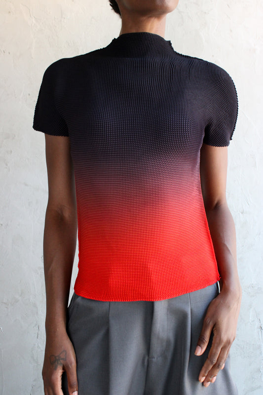 Top Black to Red Ombre Pleated Tee