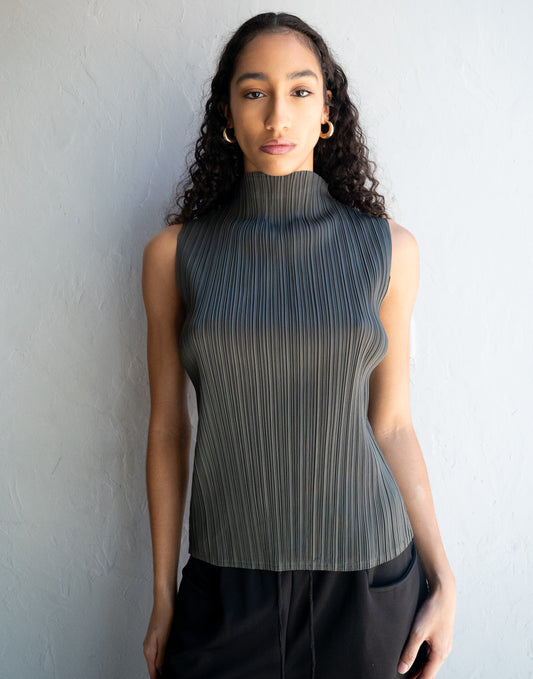 Top Sage Sleeveless Pleated Tank One Size